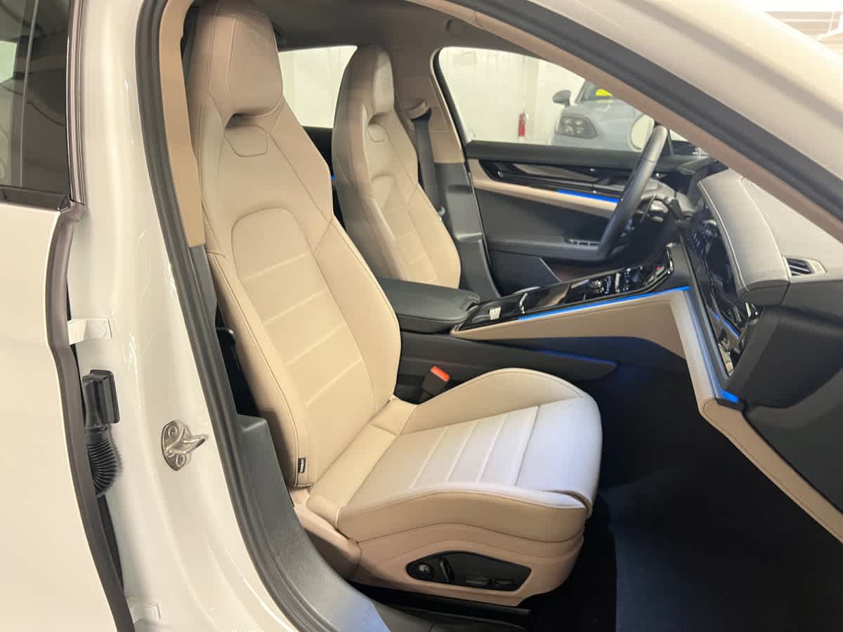 new 2026 Porsche Panamera car