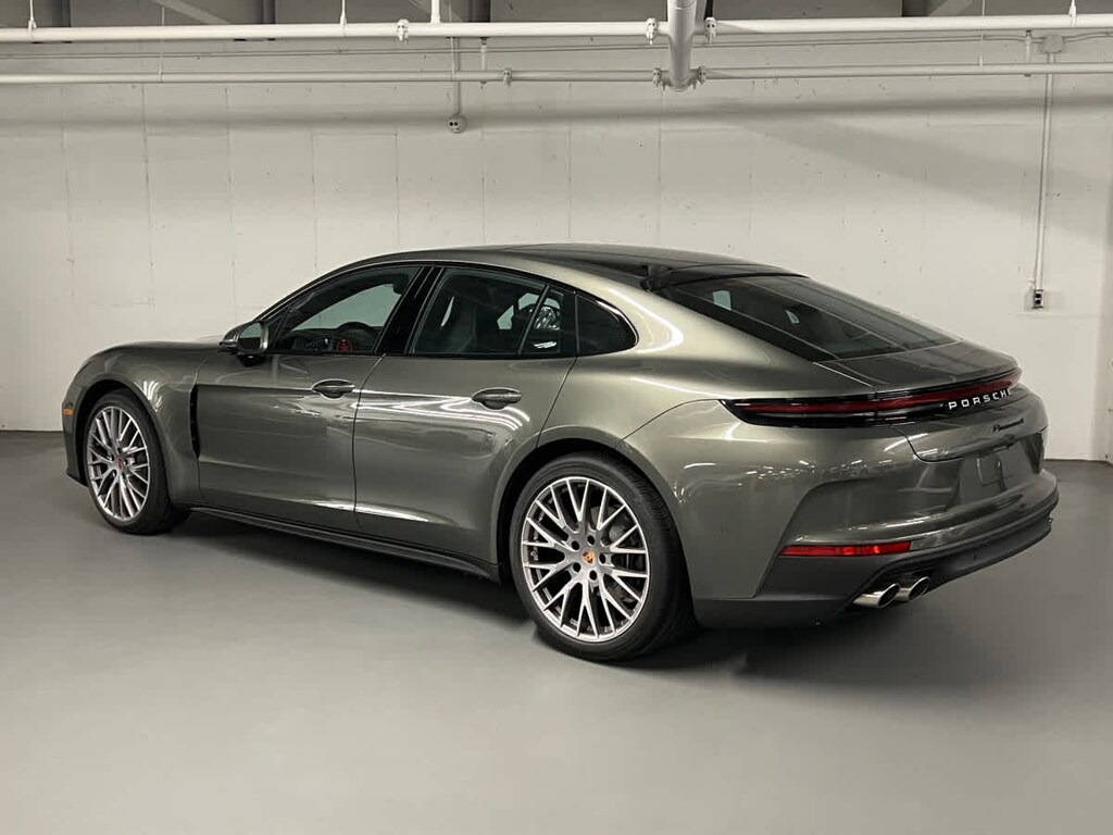New 2026 Porsche Panamera 4 Sedan