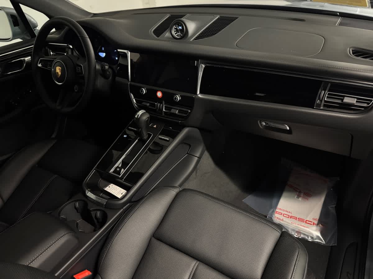 new 2026 Porsche Macan car