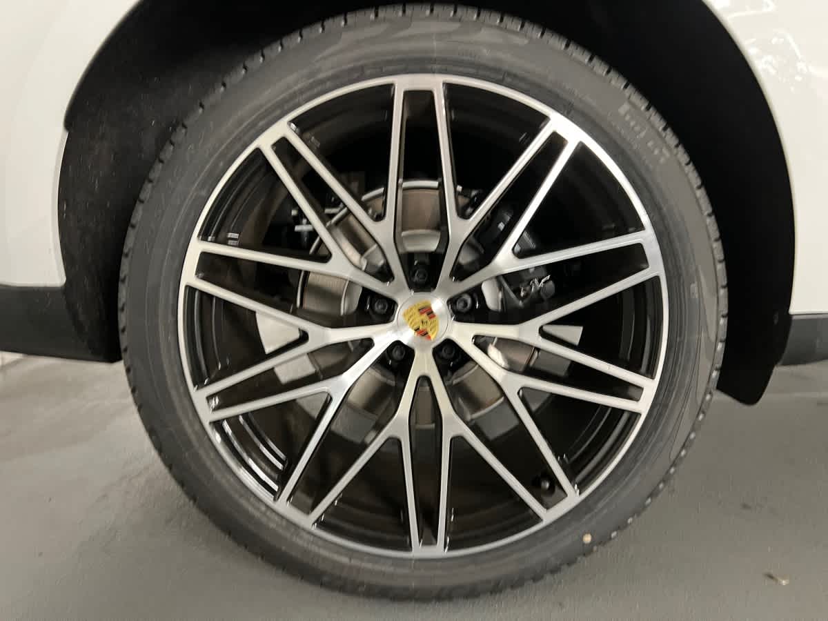 new 2026 Porsche Macan car