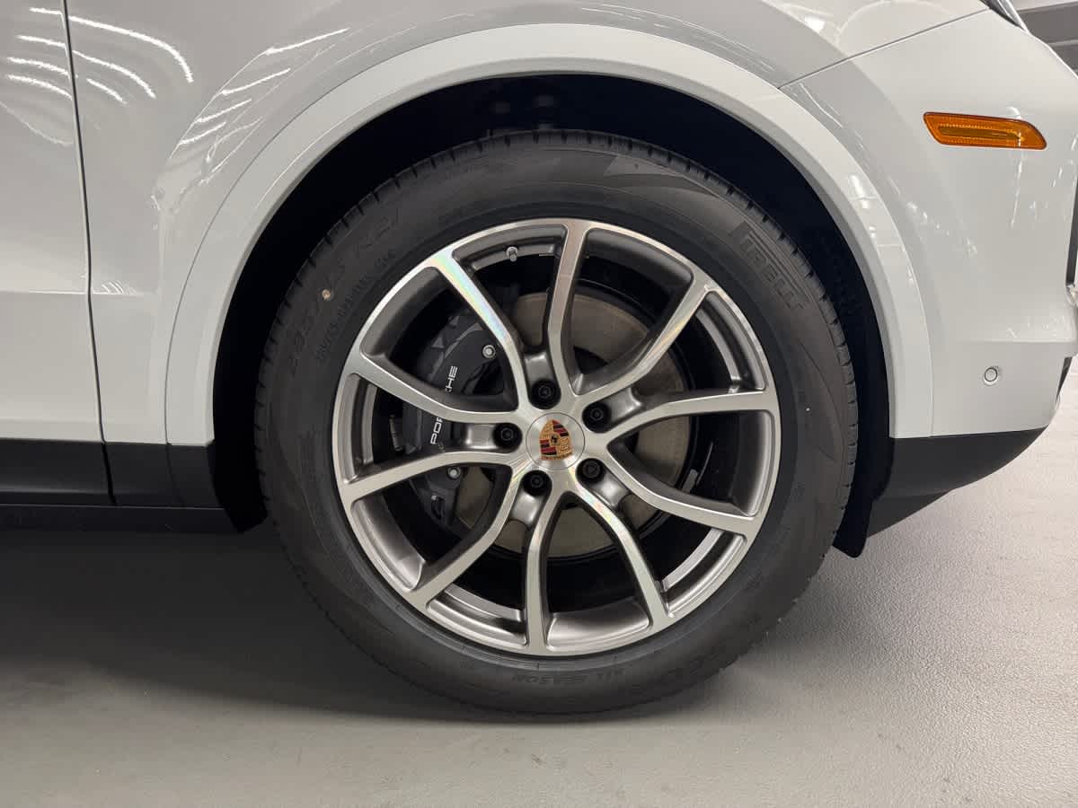 new 2026 Porsche Cayenne car