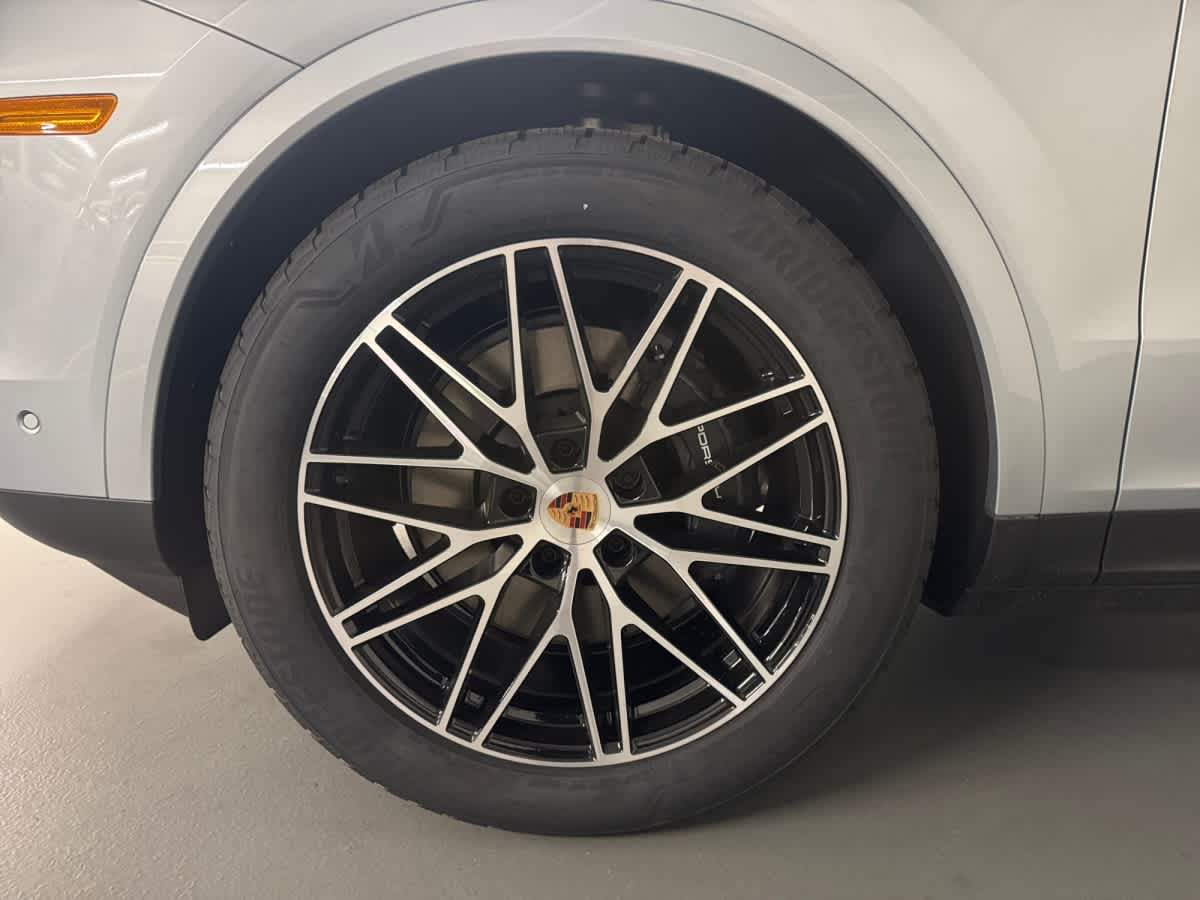 new 2026 Porsche Cayenne car