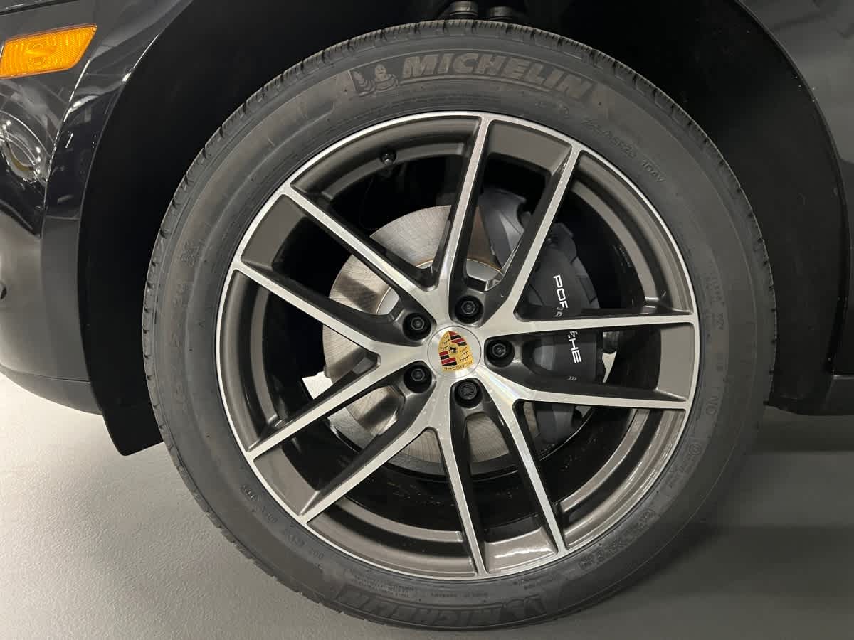 new 2026 Porsche Macan car