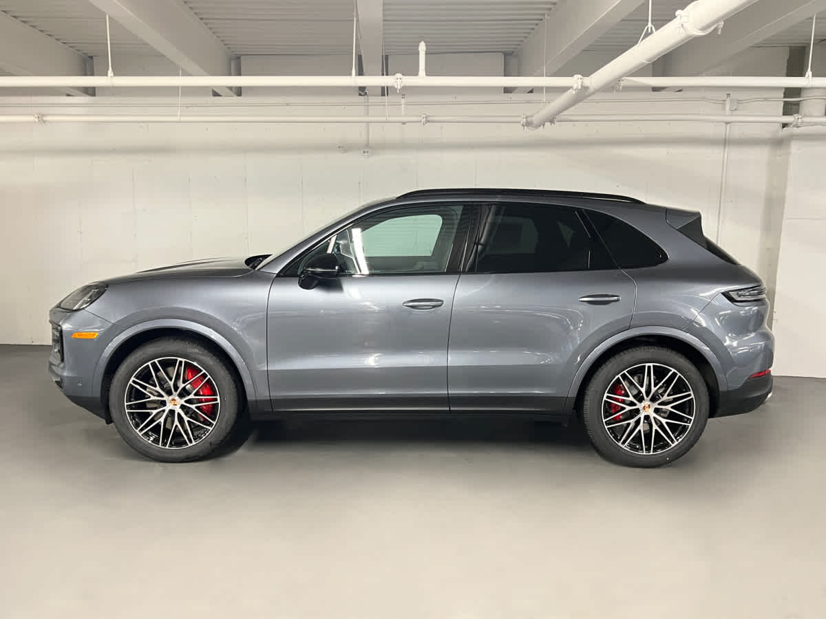 new 2026 Porsche Cayenne car