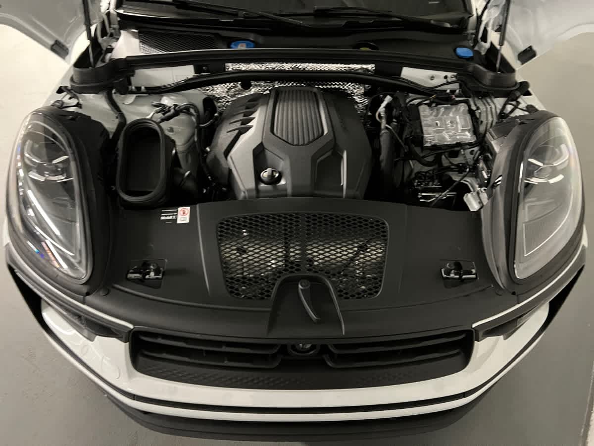 new 2026 Porsche Macan car