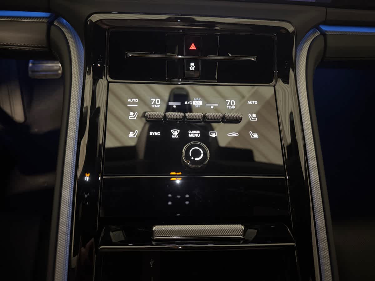 new 2026 Porsche Panamera car