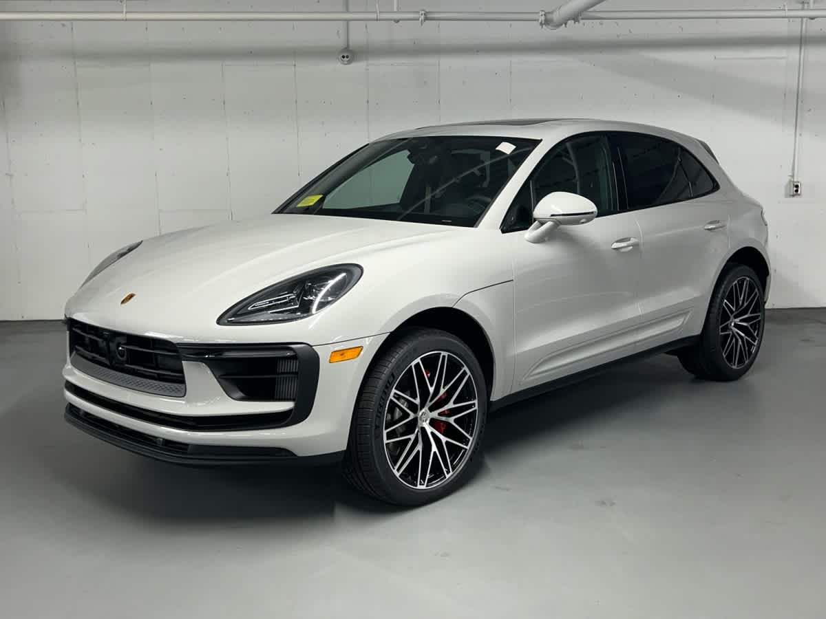 new 2026 Porsche Macan car