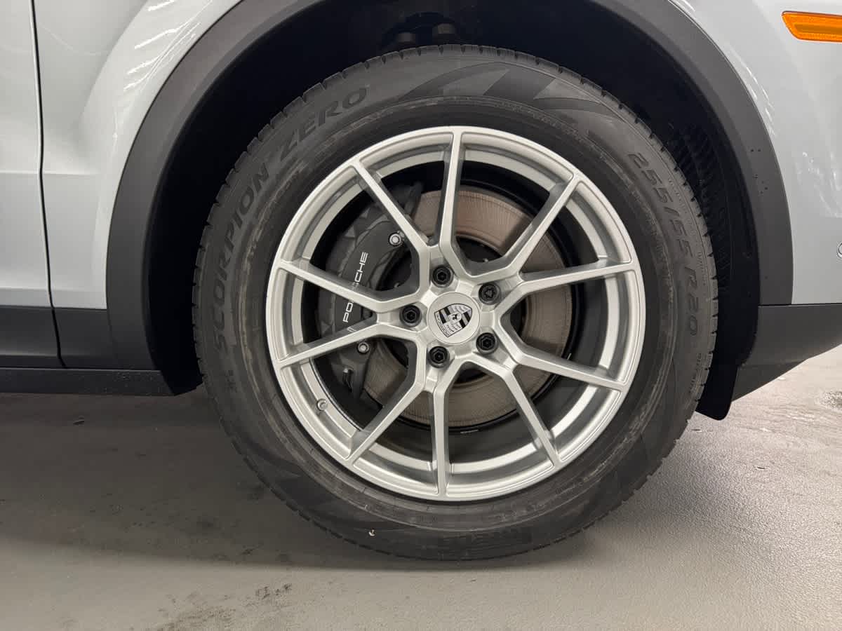 new 2026 Porsche Cayenne car