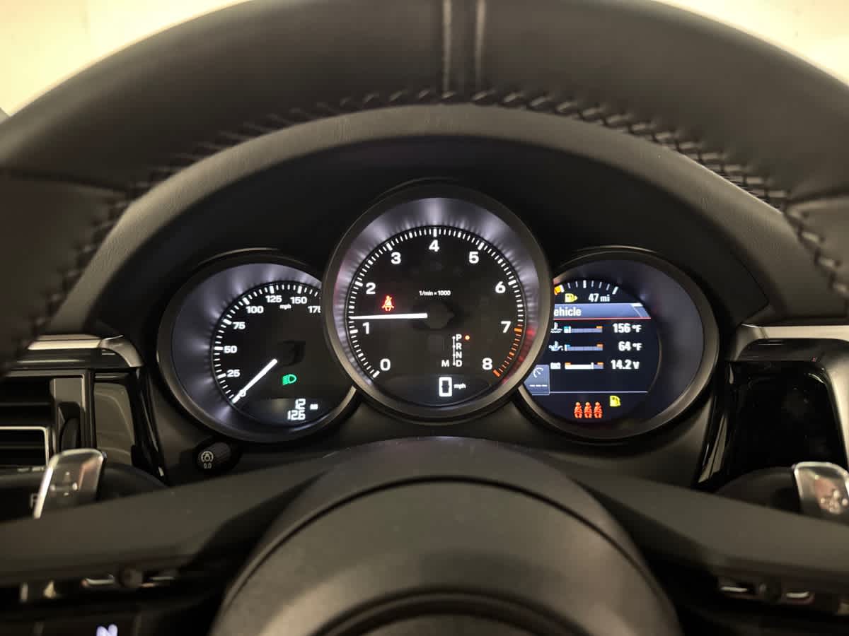 new 2026 Porsche Macan car