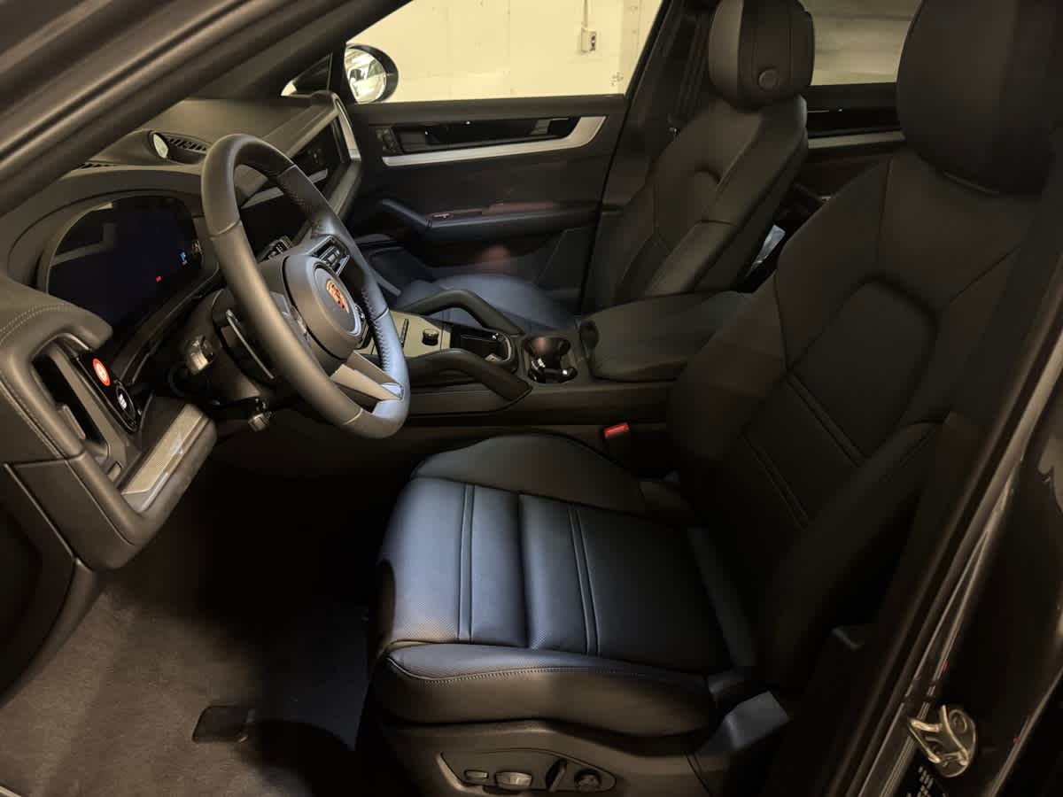 new 2026 Porsche Cayenne car