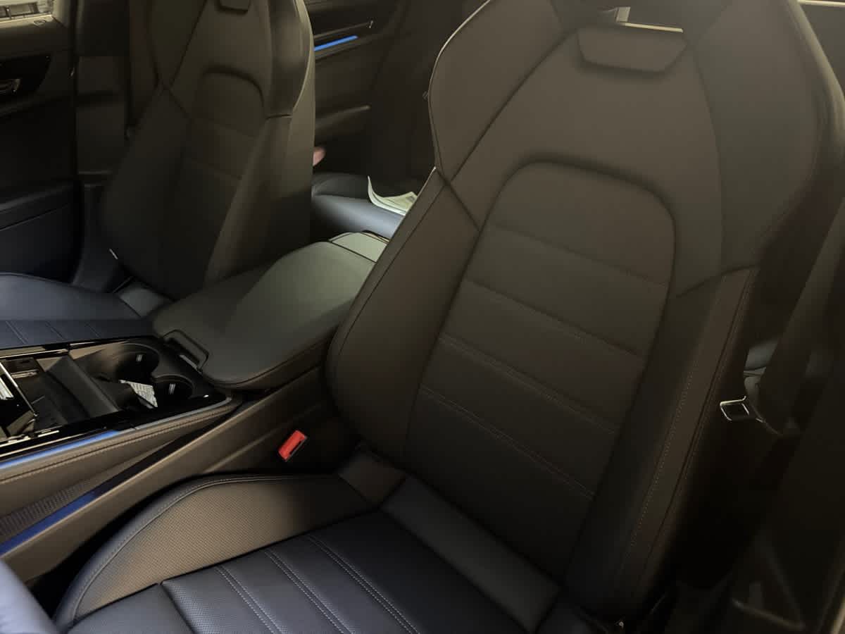 new 2026 Porsche Panamera car