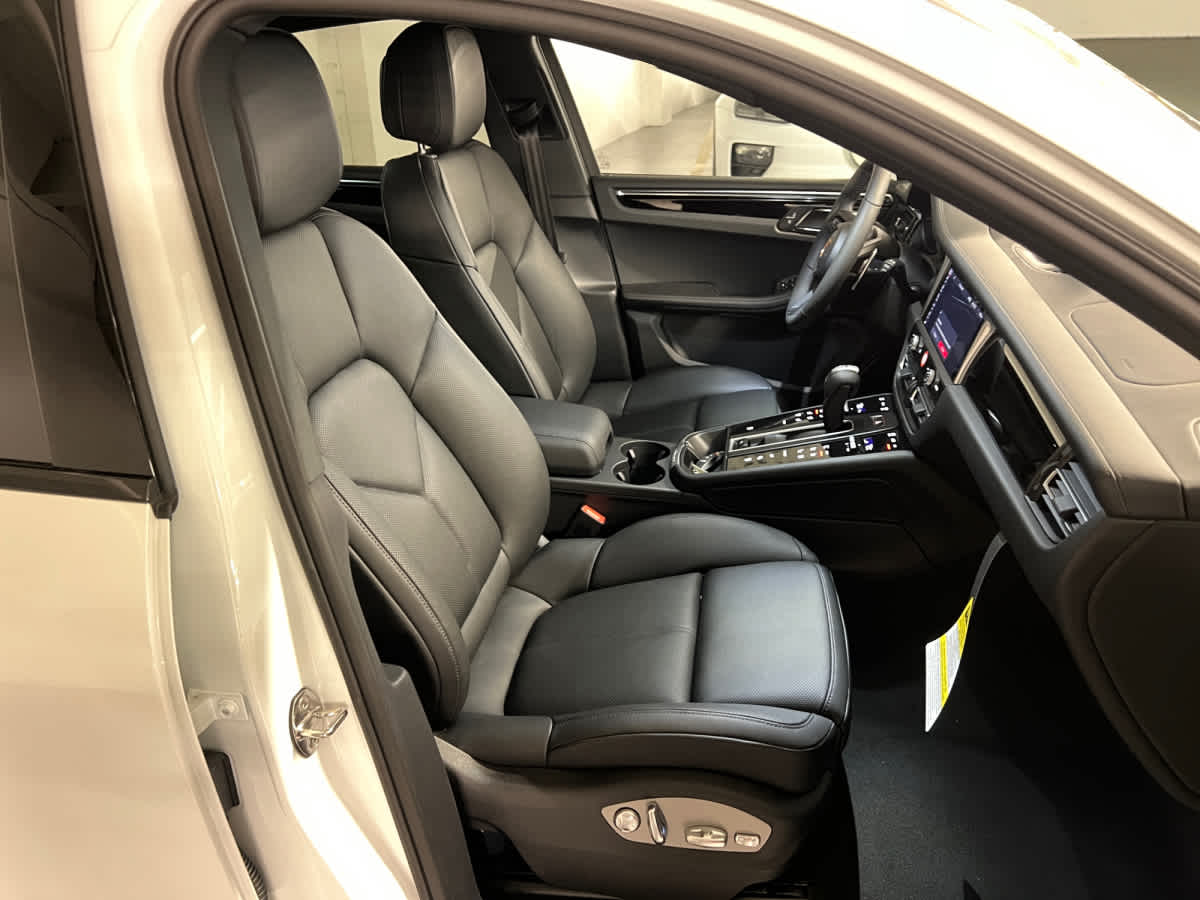 new 2026 Porsche Macan car