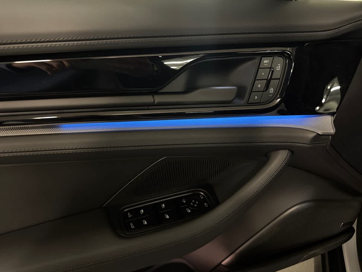 new 2026 Porsche Panamera car