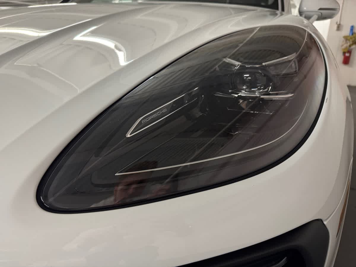 new 2026 Porsche Macan car