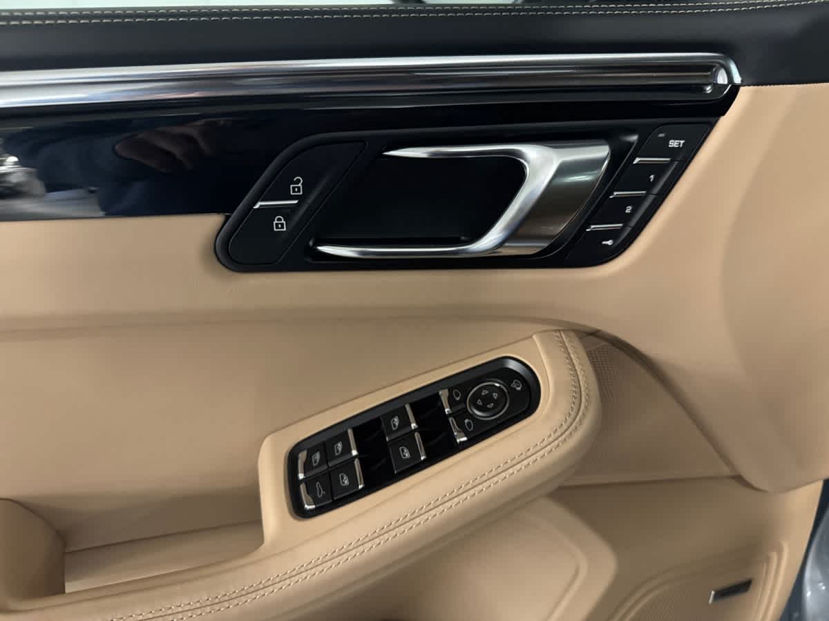 new 2026 Porsche Macan car