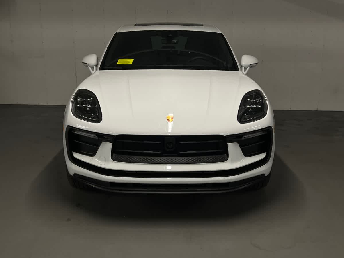 new 2026 Porsche Macan car