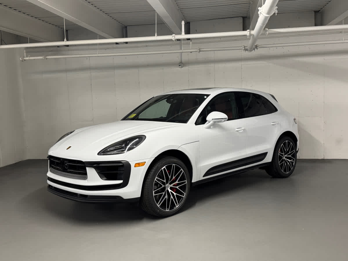 new 2026 Porsche Macan car