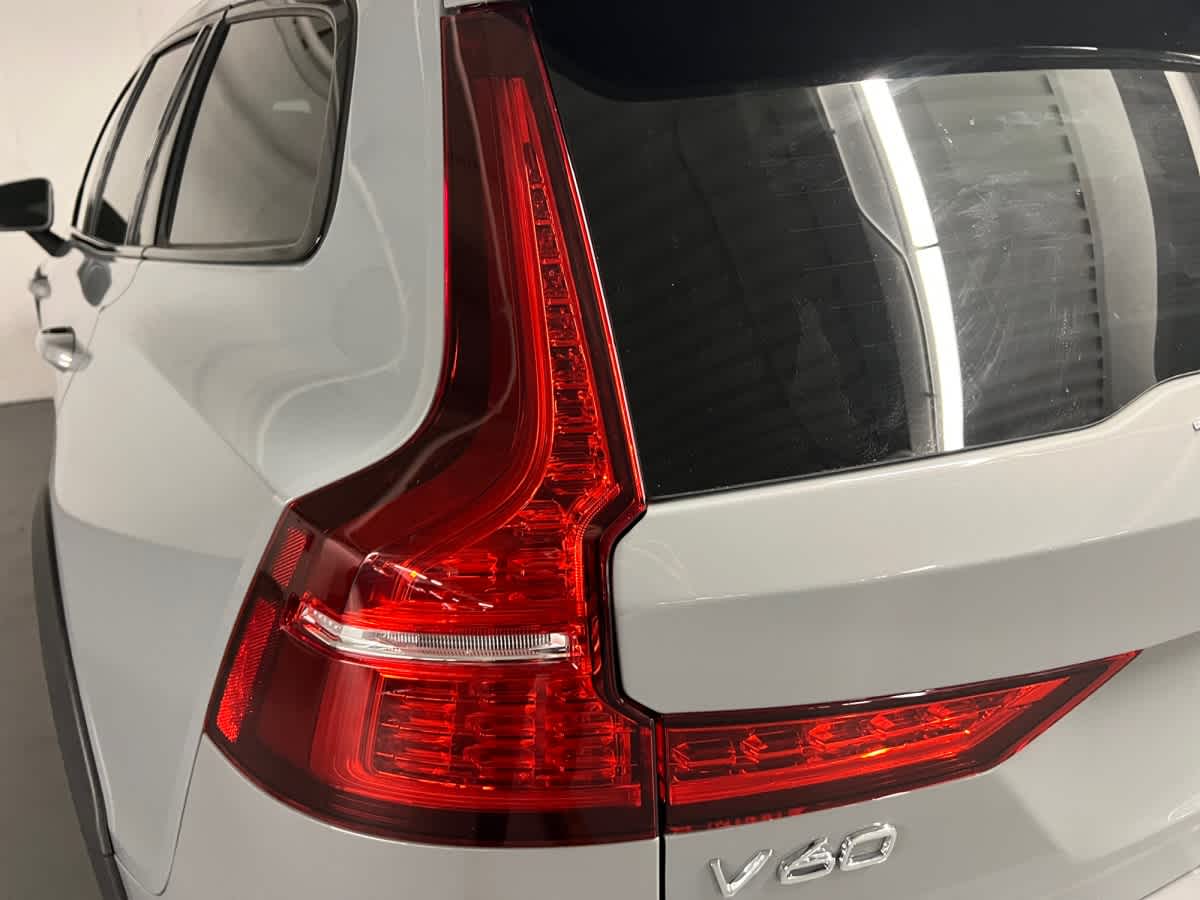 used 2025 Volvo V60 Cross Country car, priced at $37,997