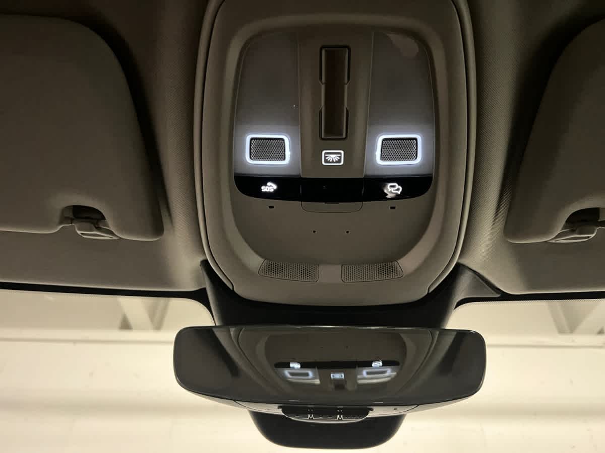 used 2025 Volvo V60 Cross Country car, priced at $37,997