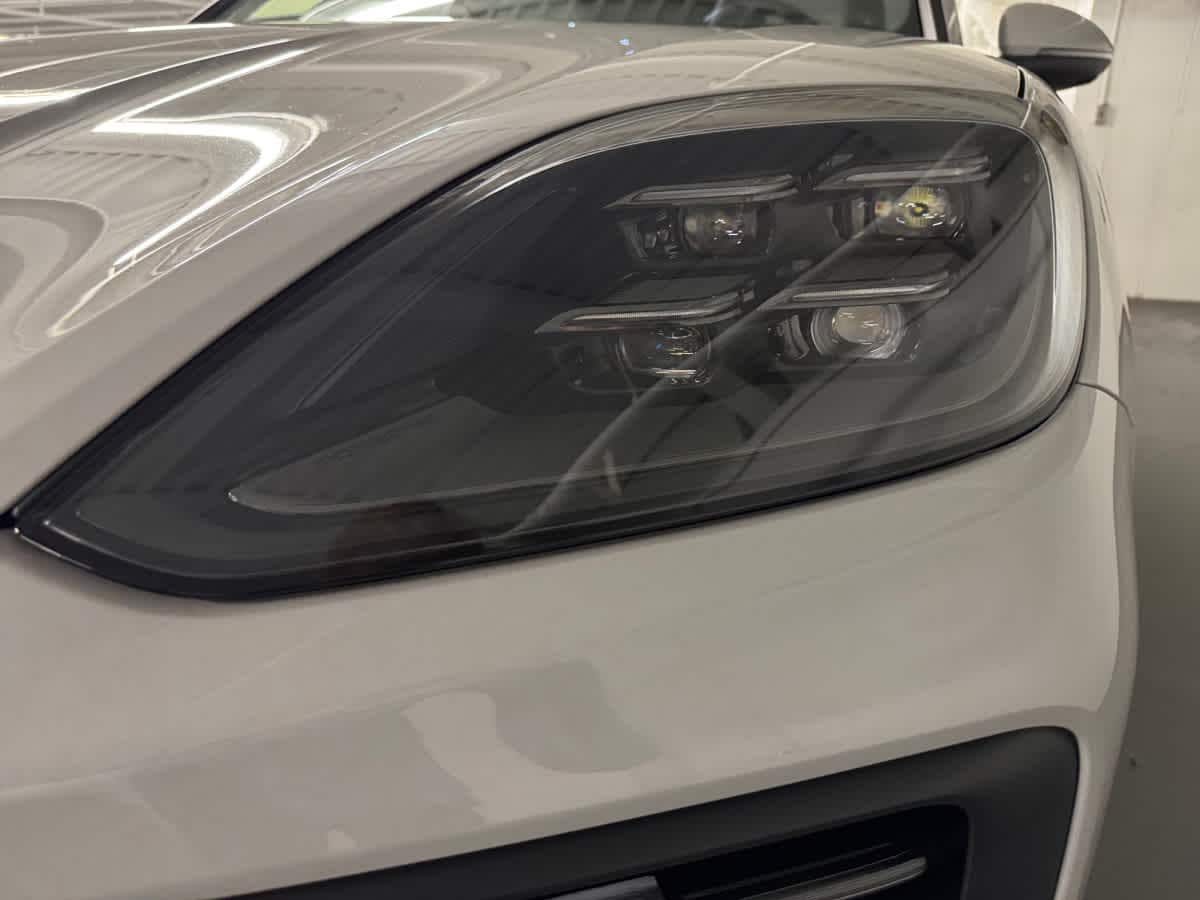 new 2026 Porsche Cayenne car