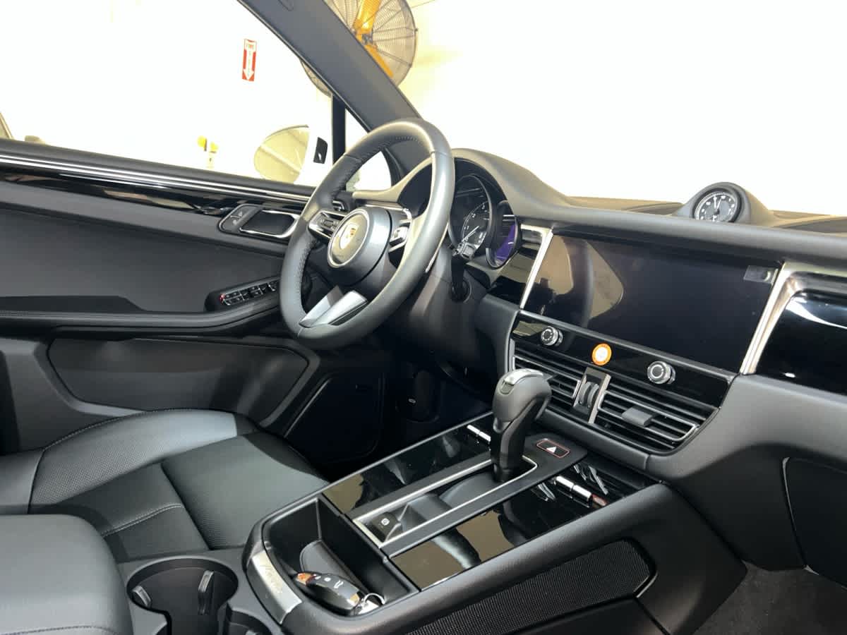 new 2026 Porsche Macan car