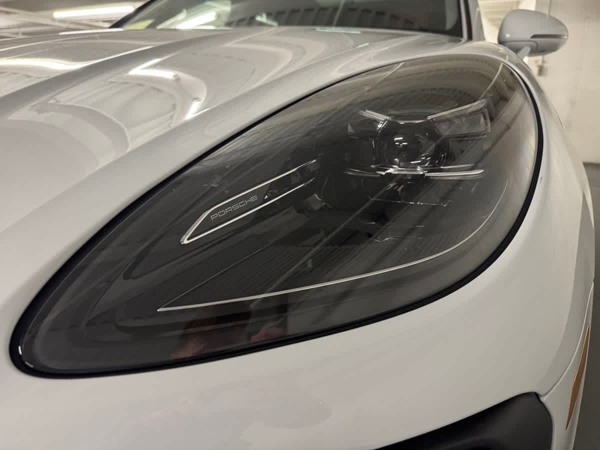 new 2026 Porsche Macan car