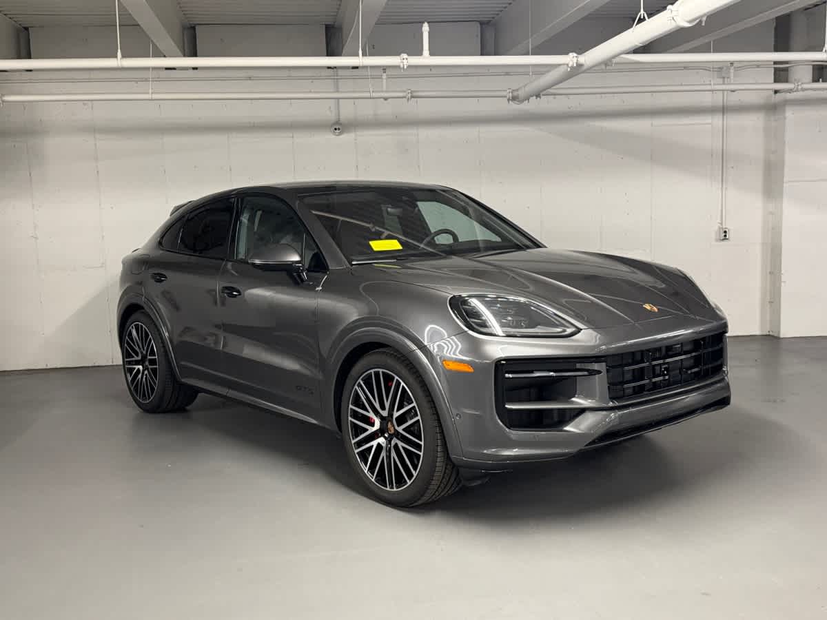 new 2026 Porsche Cayenne car
