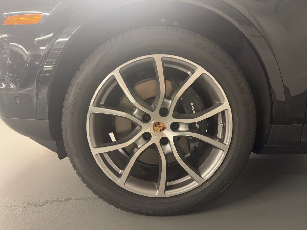 new 2026 Porsche Cayenne car