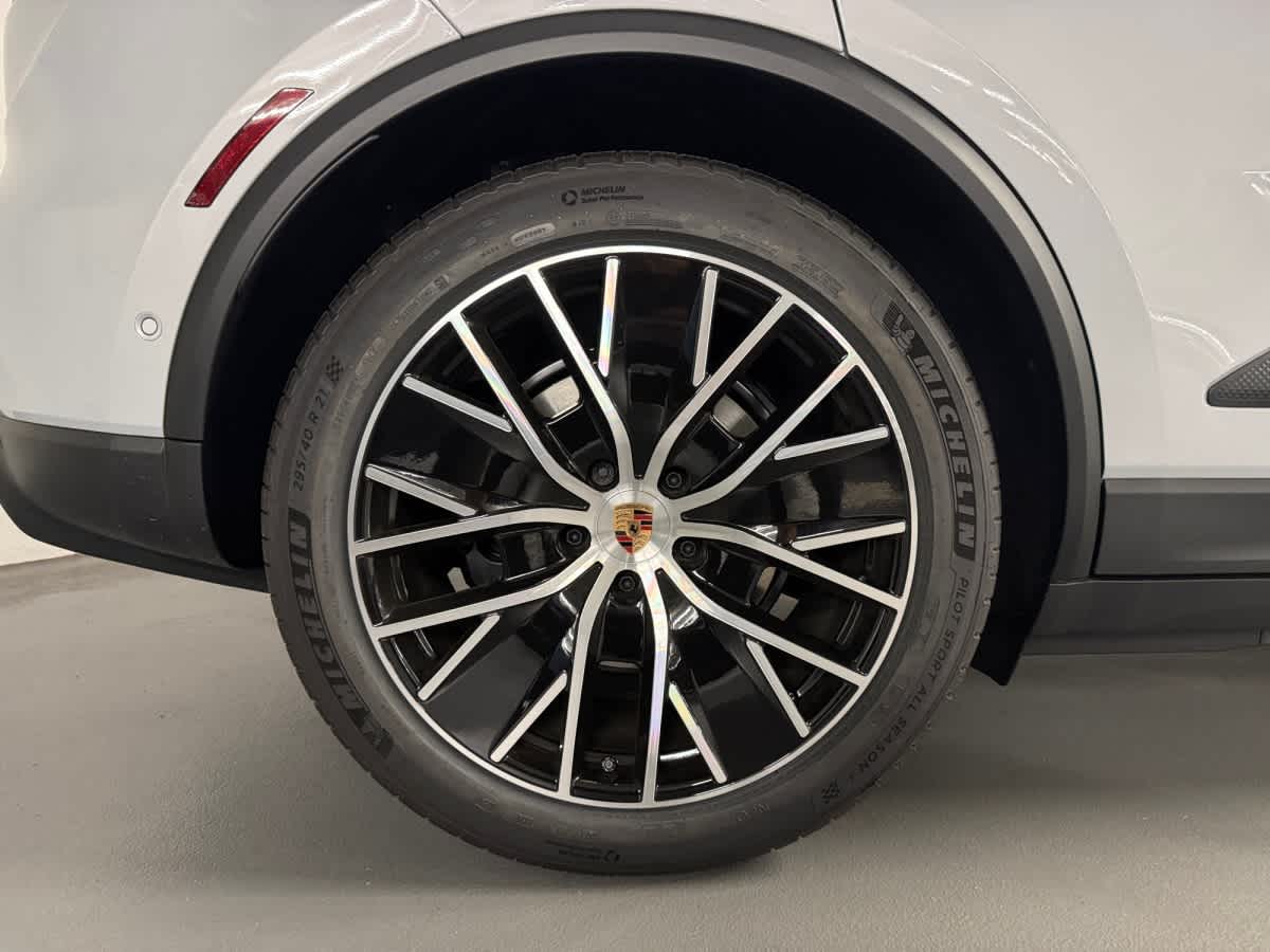 new 2026 Porsche Macan car