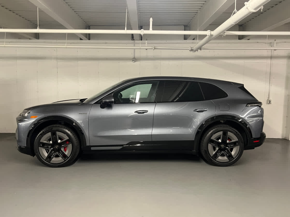 New 2026 Porsche Cayenne Turbo Electric SUV