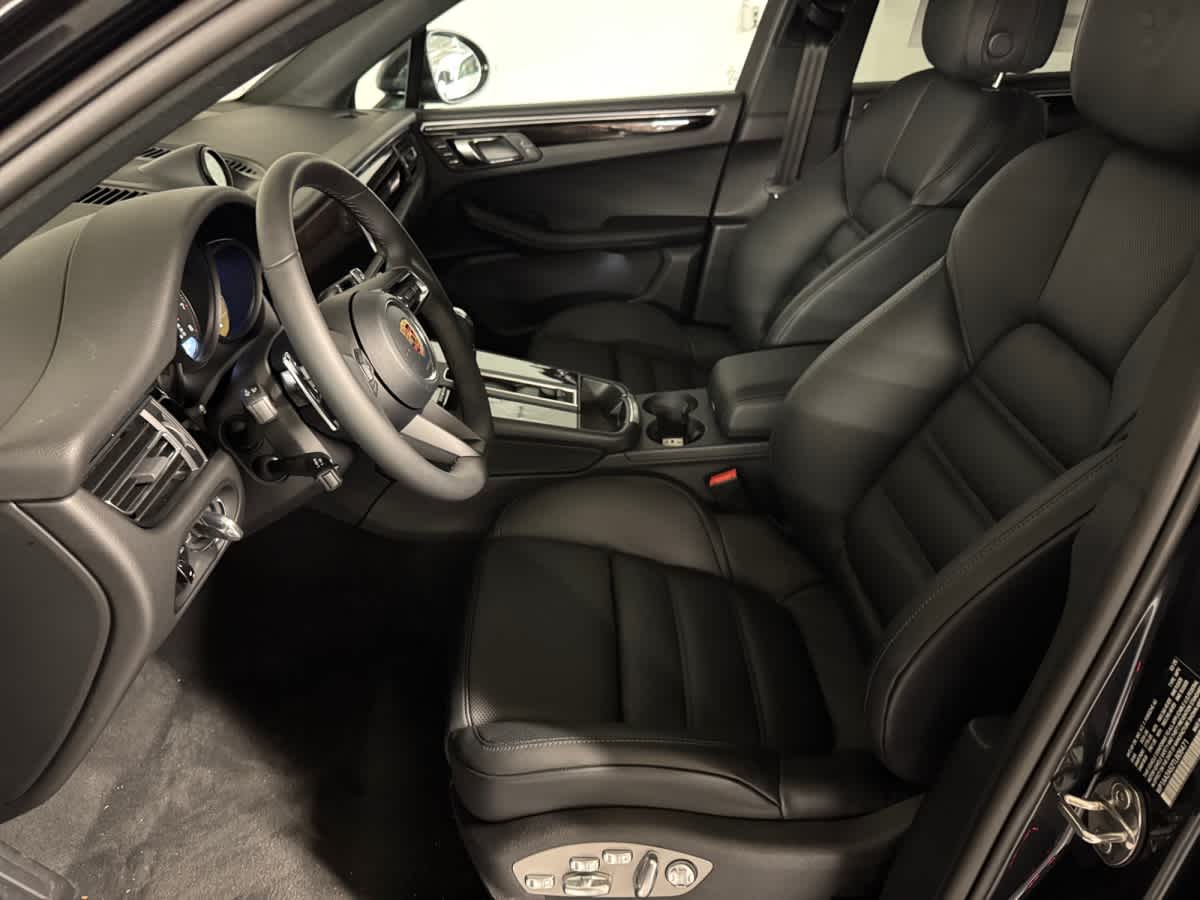 new 2026 Porsche Macan car