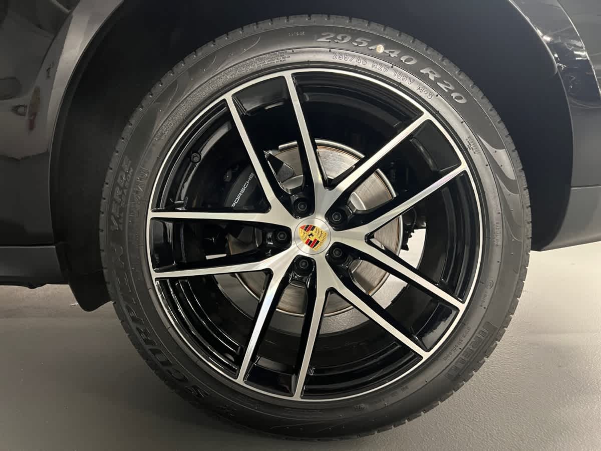 new 2026 Porsche Macan car