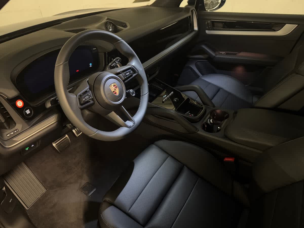 new 2025 Porsche Cayenne car