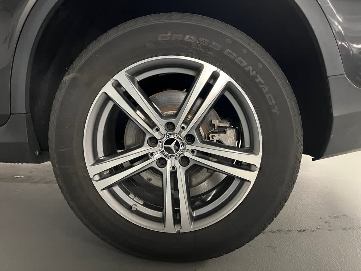 used 2021 Mercedes-Benz GLC 300 car, priced at $24,498