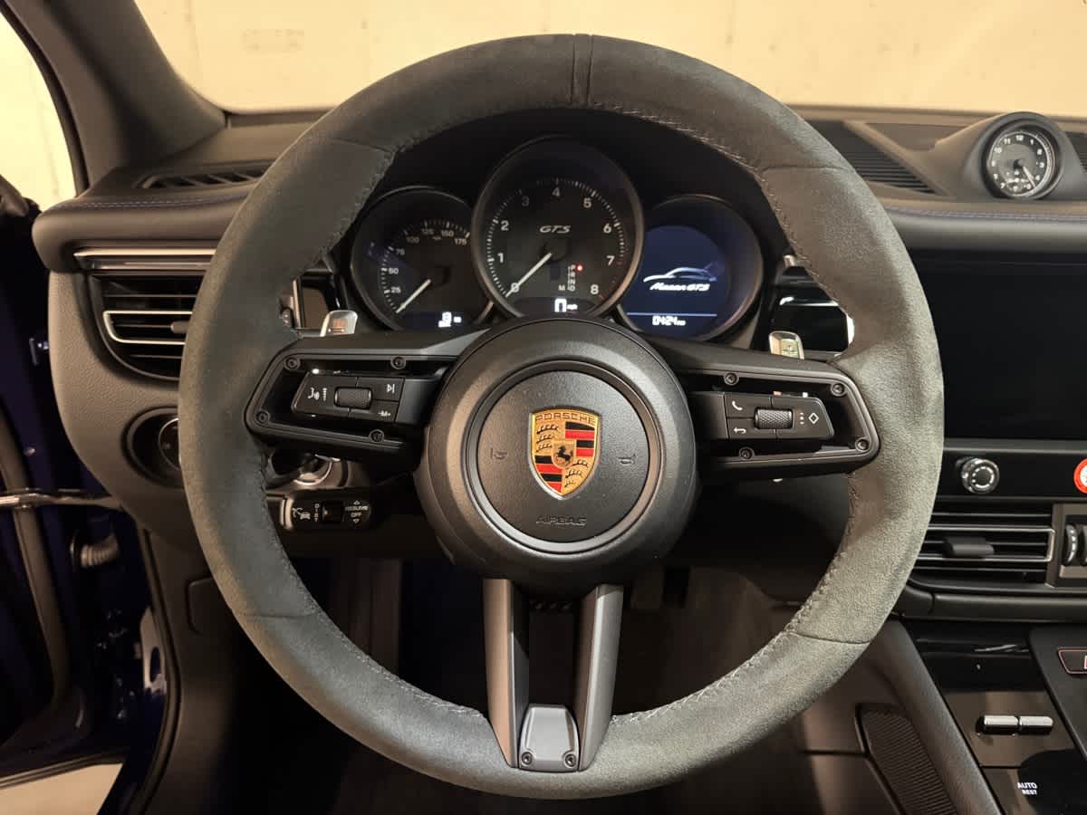 new 2026 Porsche Macan car