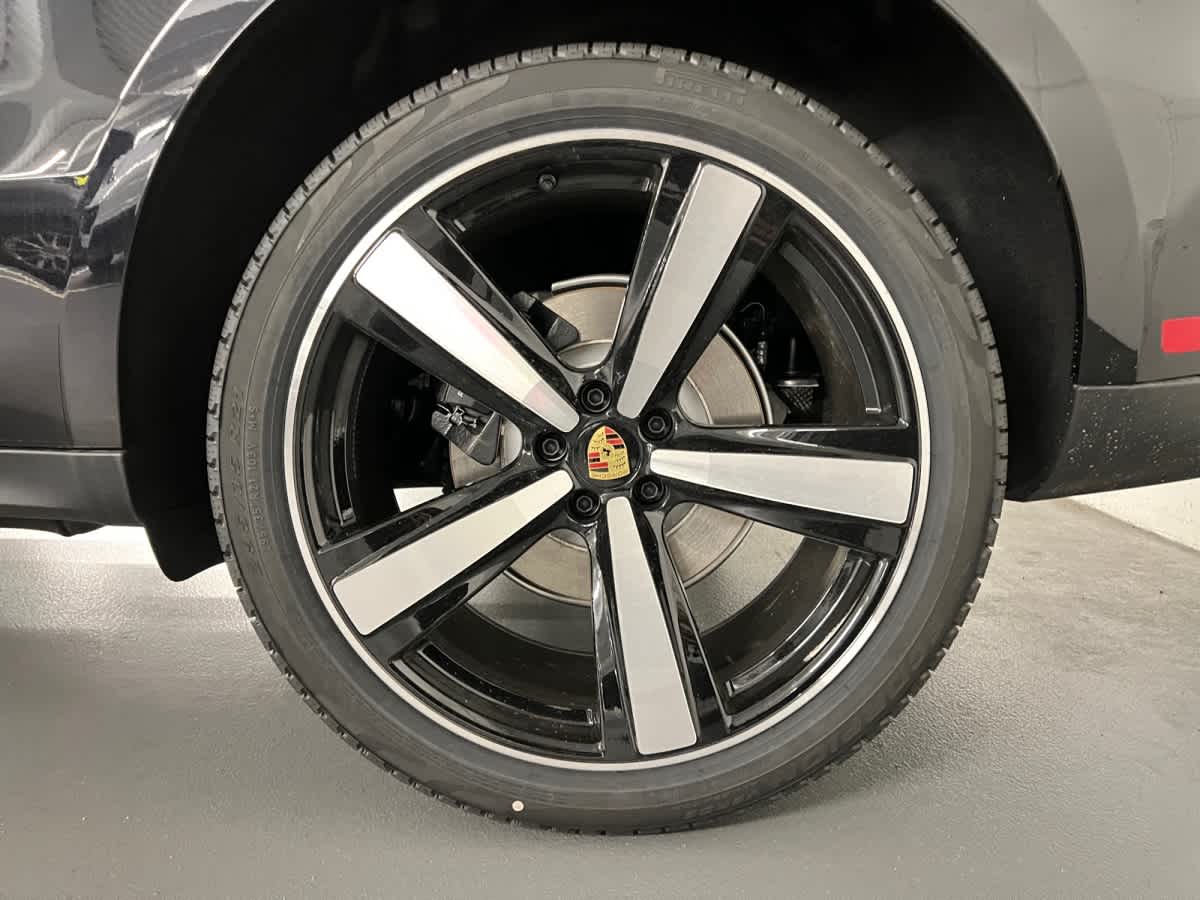 new 2026 Porsche Macan car