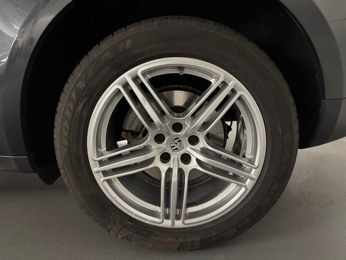 used 2020 Porsche Macan car, priced at $42,498