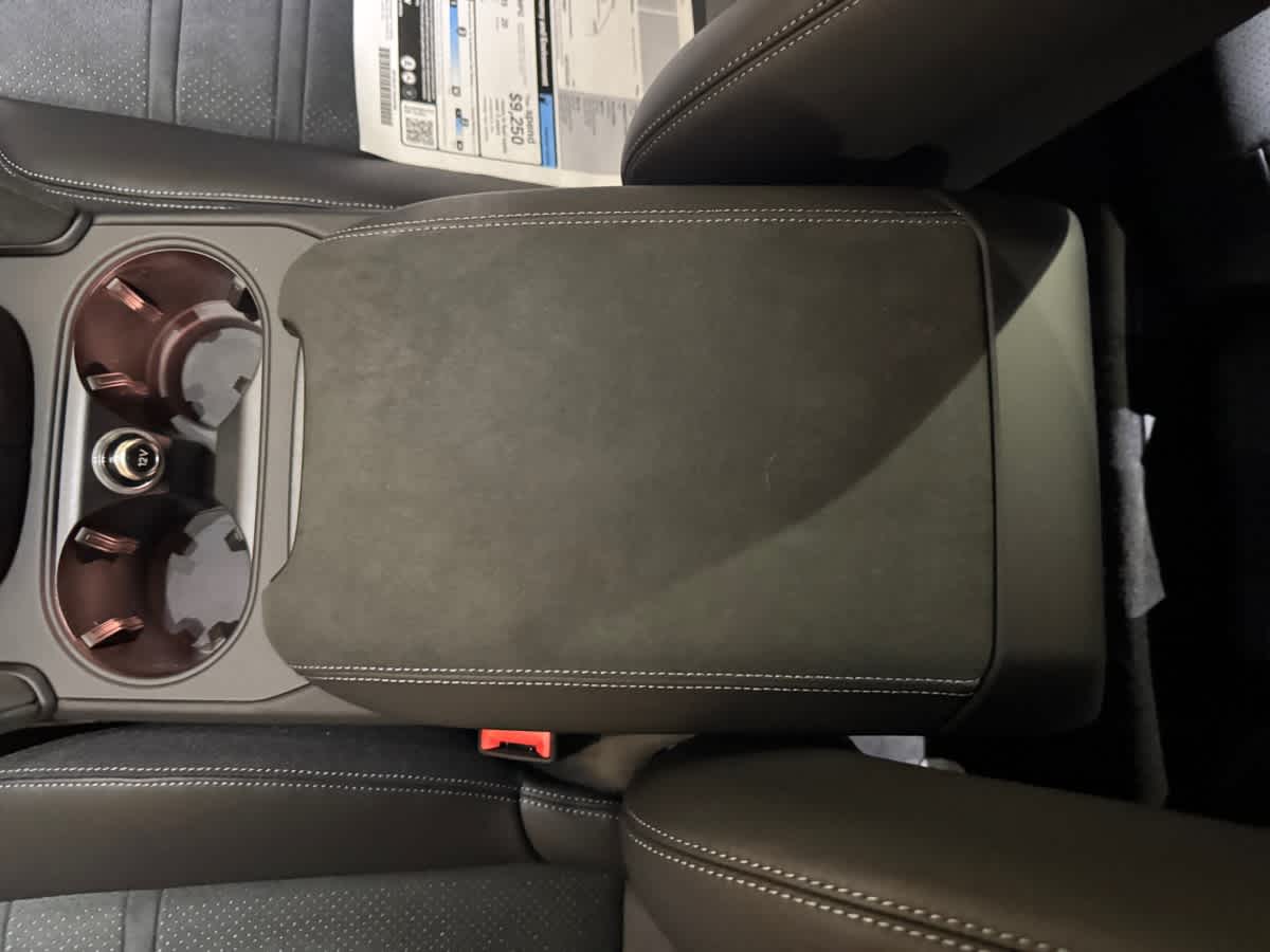 new 2025 Porsche Cayenne car