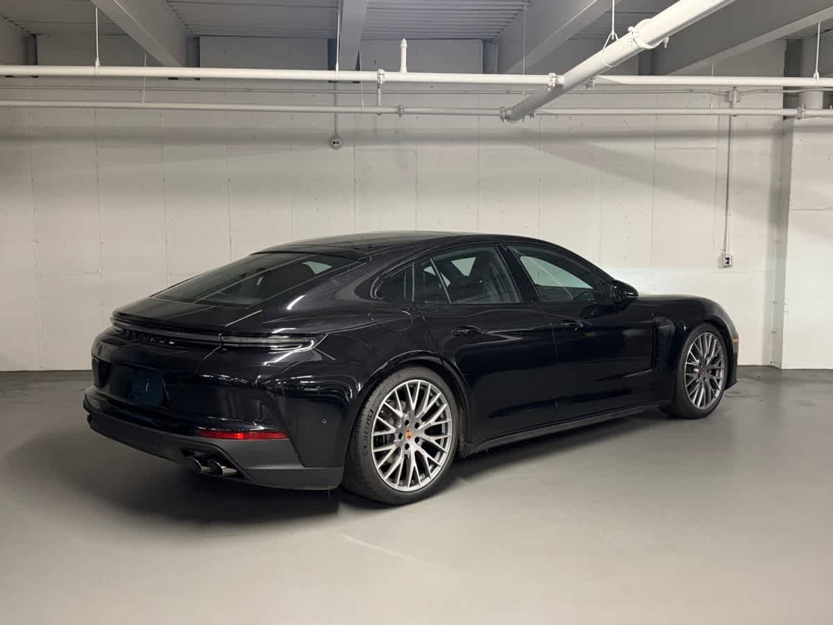 new 2026 Porsche Panamera car