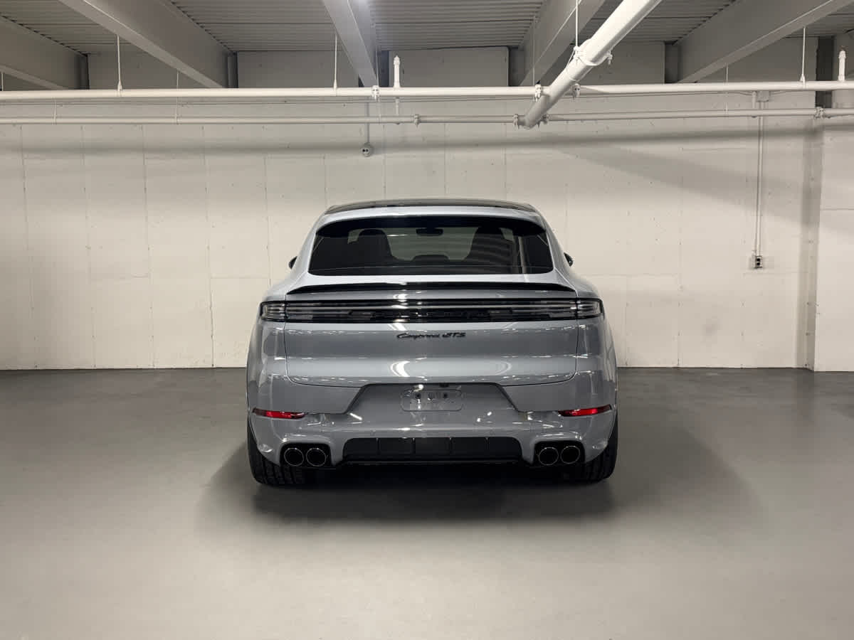 new 2026 Porsche Cayenne car