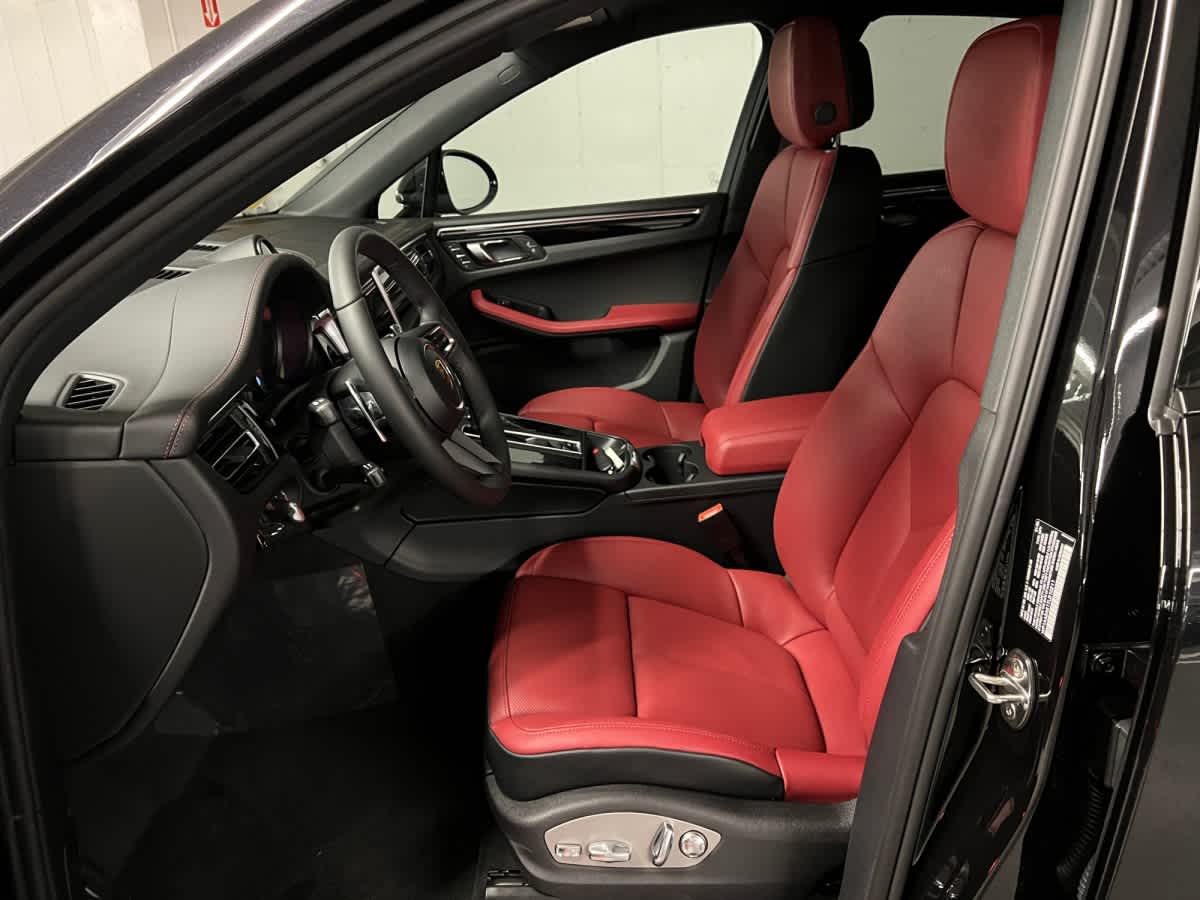 new 2026 Porsche Macan car