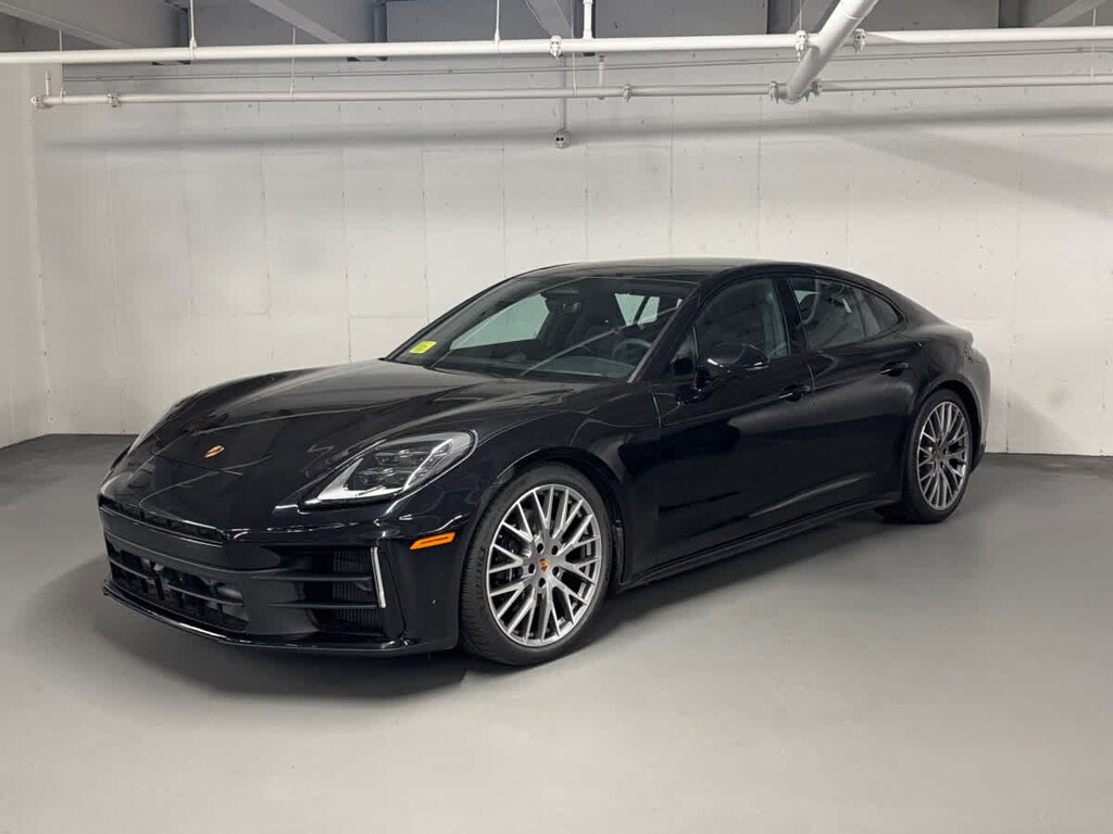 New 2026 Porsche Panamera 4 Sedan