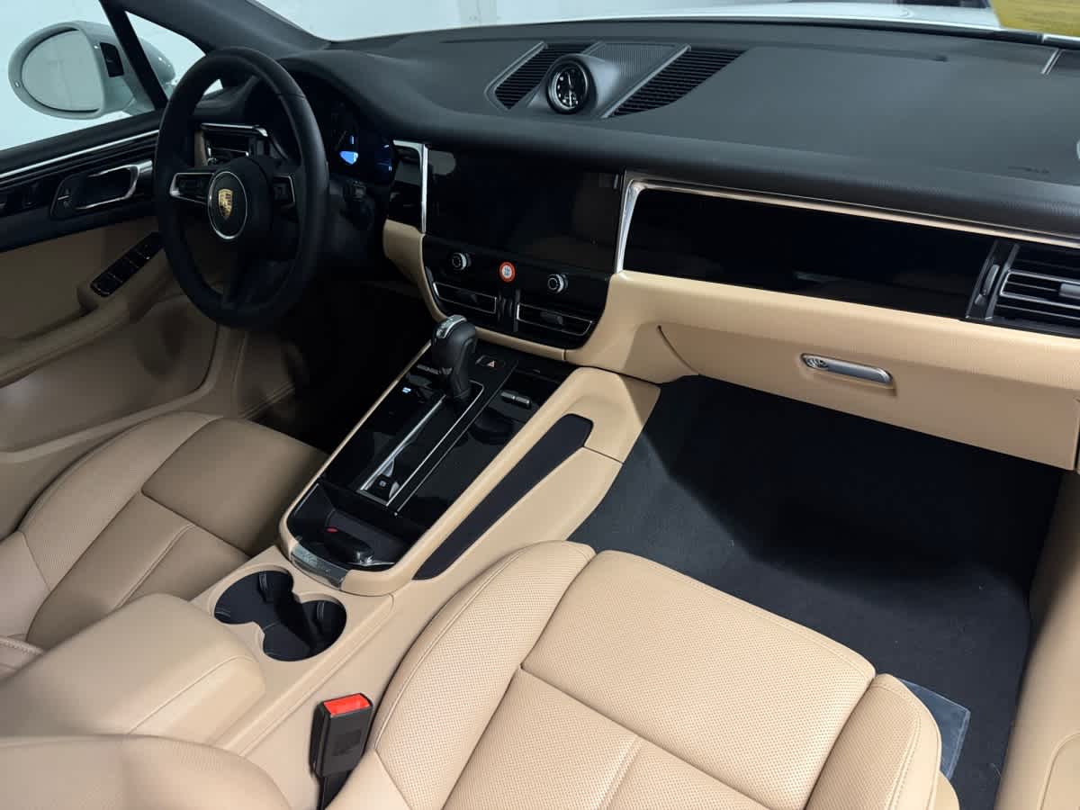 new 2026 Porsche Macan car