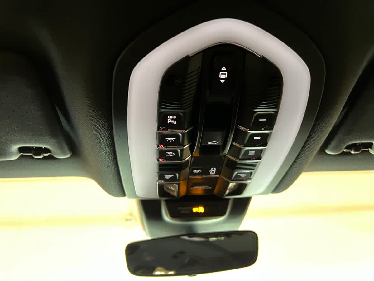 new 2026 Porsche Macan car