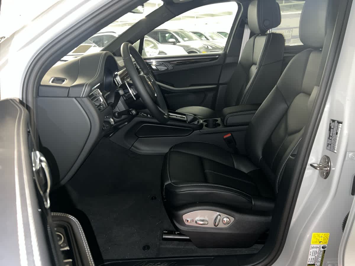 new 2026 Porsche Macan car