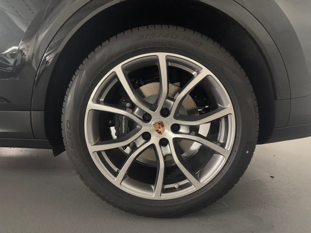 new 2026 Porsche Cayenne car