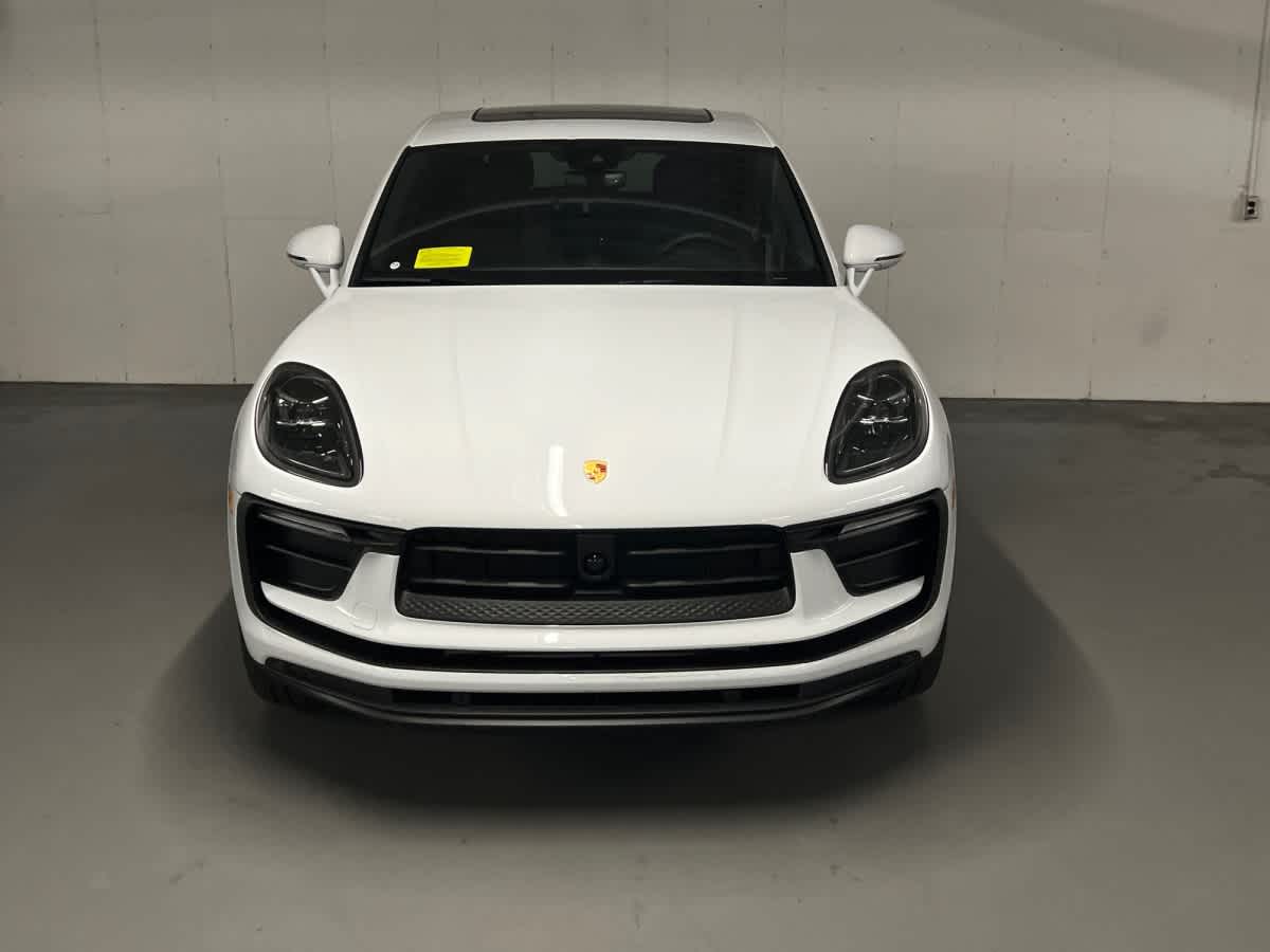 new 2026 Porsche Macan car