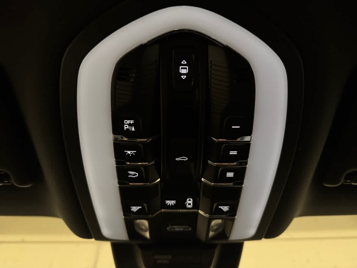 new 2026 Porsche Macan car