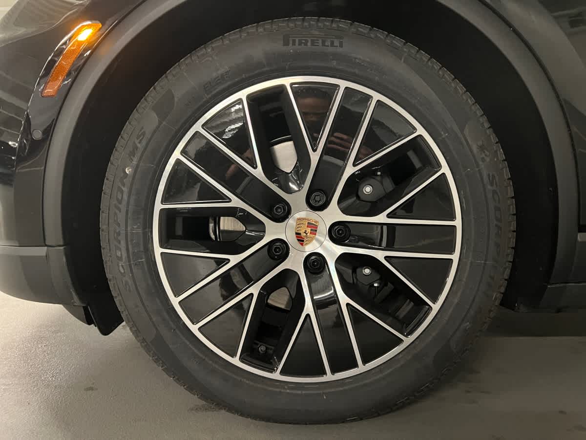 new 2026 Porsche Macan car