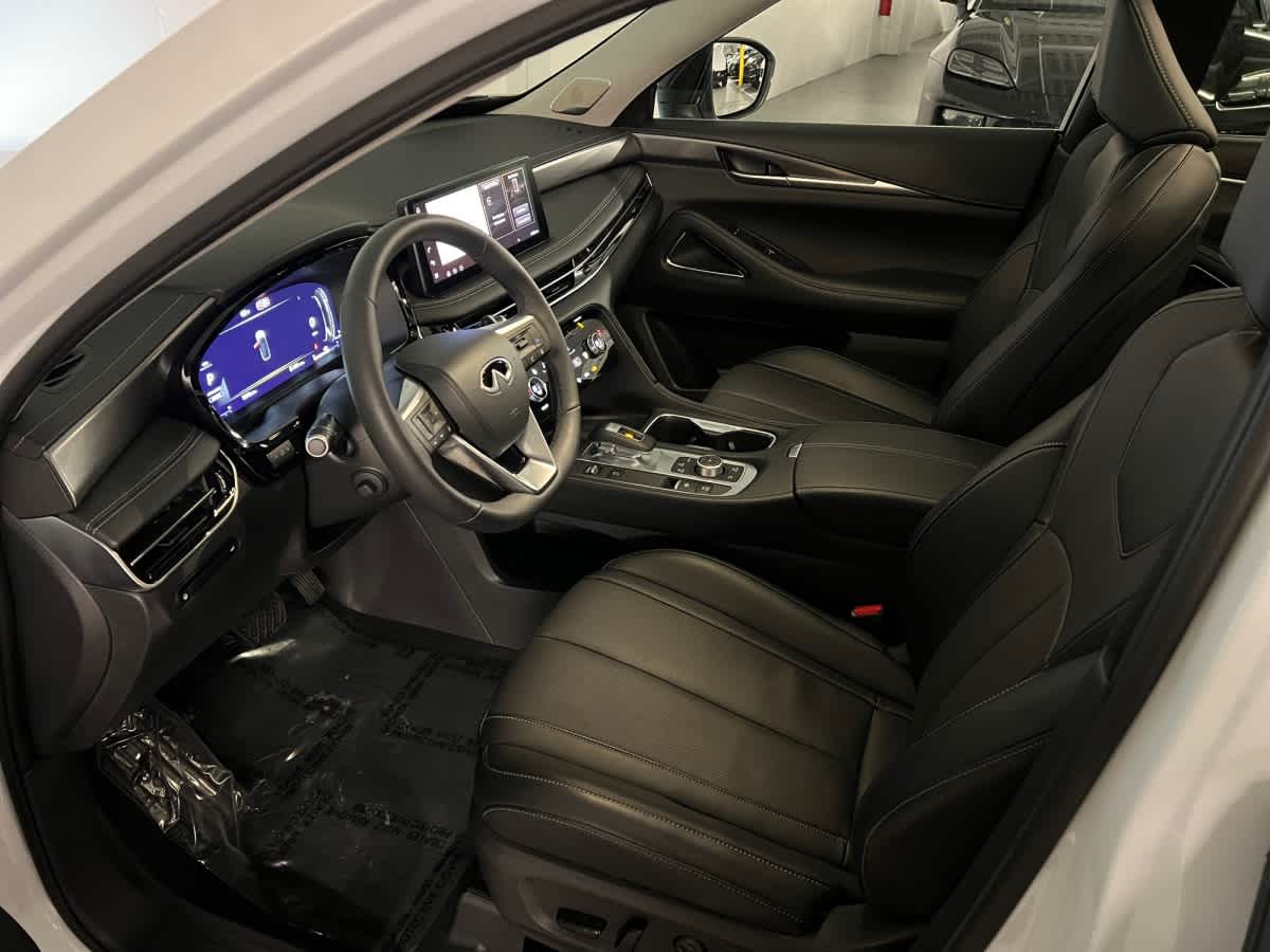 used 2026 INFINITI QX60 car, priced at $49,498